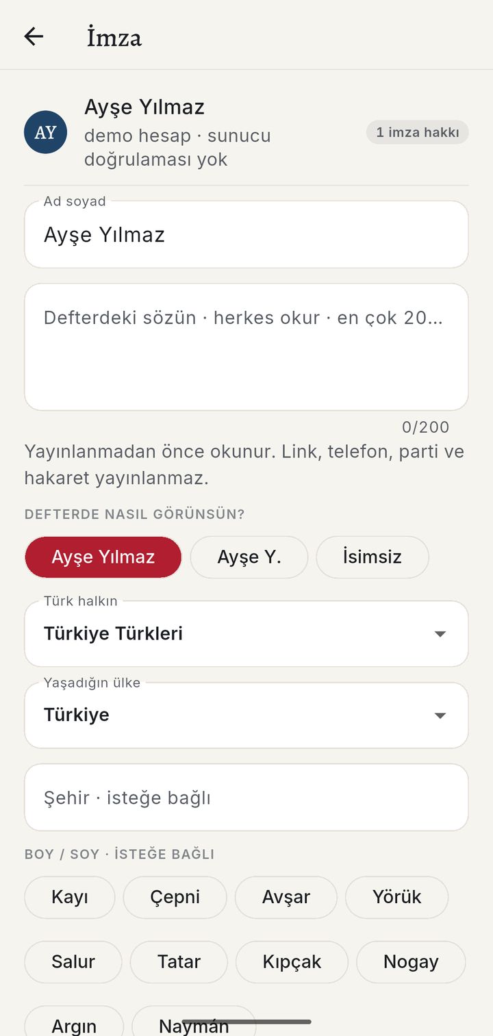 İmza formu: ad, söz, görünüm seçimi (tam ad, baş harf, isimsiz), halk ve ülke